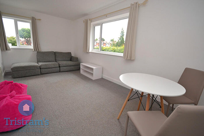 2 Bedroom Flat To Rent In Derby Road, Beeston, NG9
