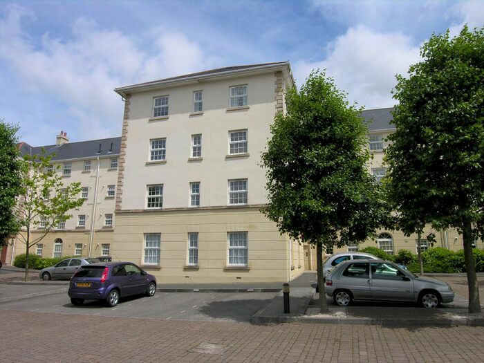 2 Bedroom Flat To Rent In Emily Gardens, Plymouth, Devon PL4