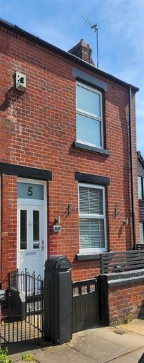 2 Bedroom Property To Rent In Park Lane West, Pendlebury, Swinton, M27