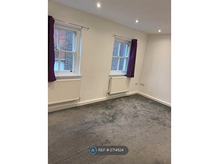 1 Bedroom Flat To Rent In Castle Street, Hinckley, LE10