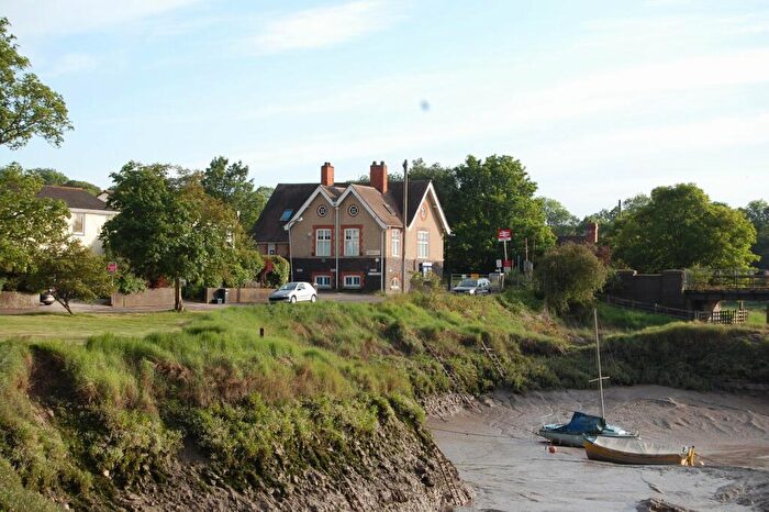 2 Bedroom Flat To Rent In Old Railway Station, Stoke Bishop, Bristol, BS9