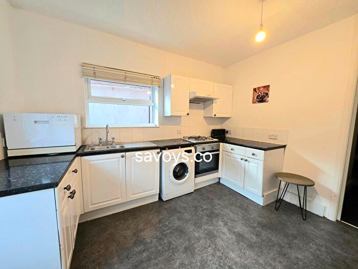 1 Bedroom Flat To Rent In Litchfield Gardens, London, NW10
