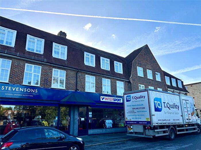 2 Bedroom Apartment For Sale In London Road, Guildford, Surrey, GU4