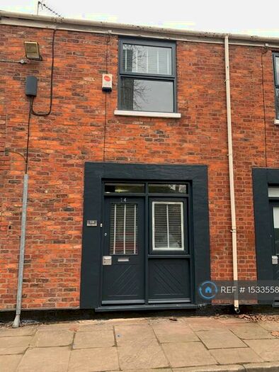 2 Bedroom Terraced House To Rent In Stone Street, Manchester, M3