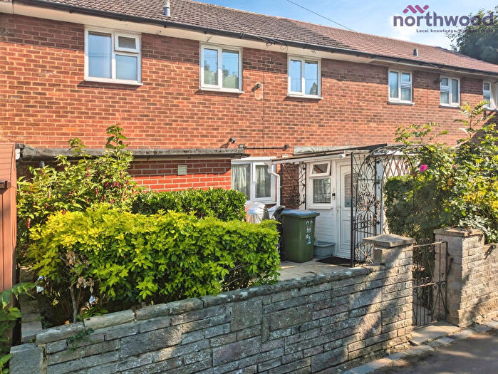 3 Bedroom Terraced House To Rent In Colburn Close, Southampton, SO16