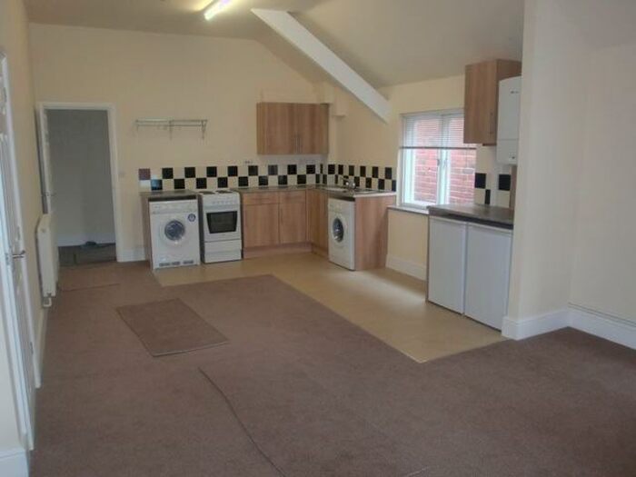 1 Bedroom Flat To Rent In Crane Street, Wrexham, LL14