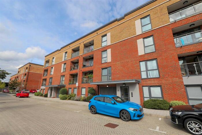 2 Bedroom Flat To Rent In Cobalt Court, Arla Place, Ruislip, HA4
