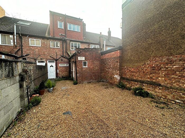 3 Bedroom Maisonette To Rent In The Firs, New Road, Bedfont, Feltham, TW14