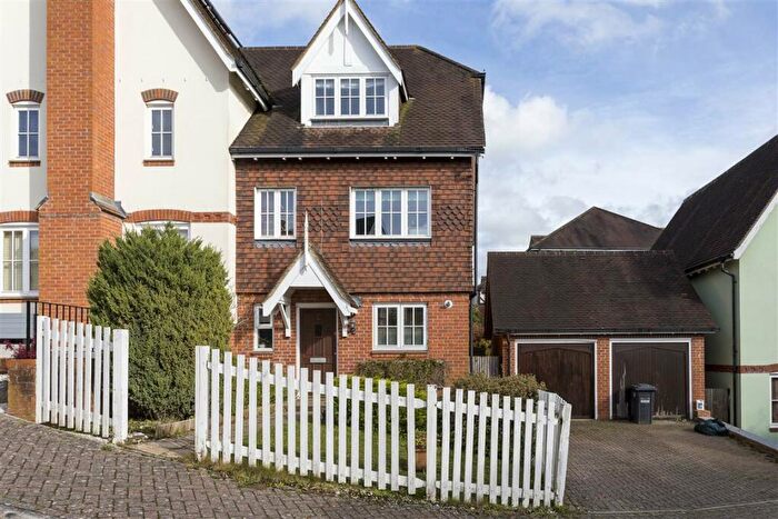 5 Bedroom House To Rent In Lower Village, Haywards Heath, RH16