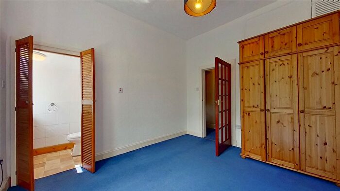 1 Bedroom Flat To Rent In Thornwood Avenue, Glasgow, G11