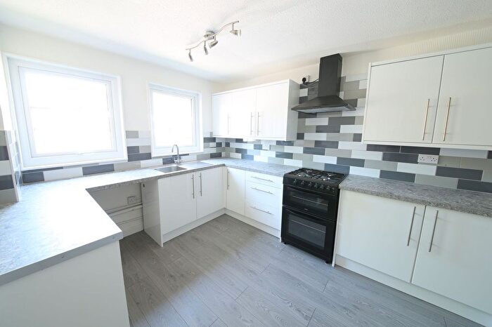 3 Bedroom Terraced House To Rent In Camborne Close, Brookvale, WA7