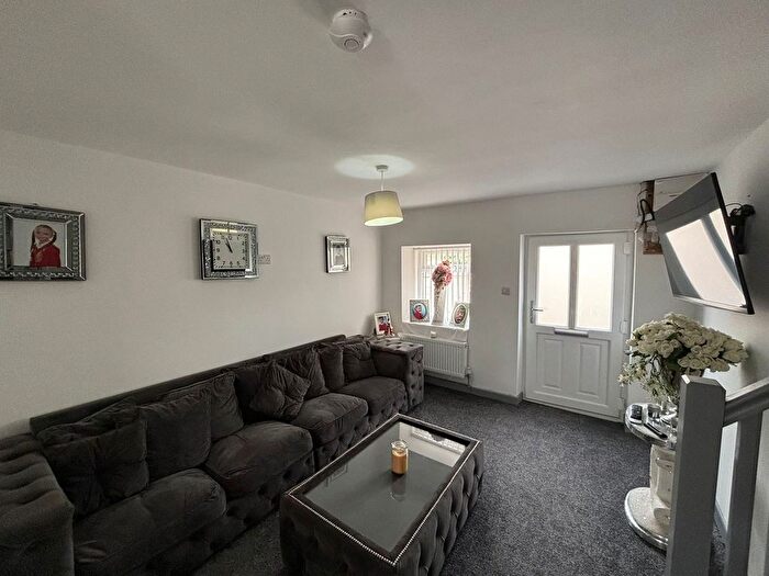 3 Bedroom End Of Terrace House For Sale In Maendu Street, Brecon, LD3