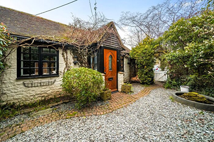 2 Bedroom Bungalow For Sale In Milford Road, Elstead, Godalming, Surrey, GU8