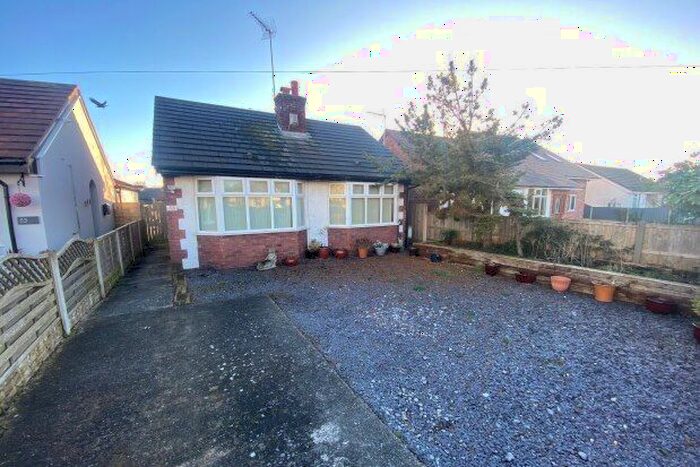 2 Bedroom Bungalow To Rent In Birch Avenue, Wirral, CH49