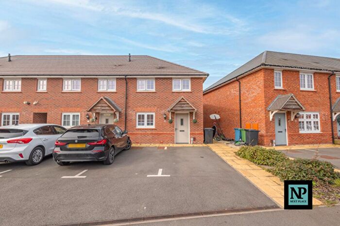 2 Bedroom End Of Terrace House For Sale In Kinver Close, Amington, B77