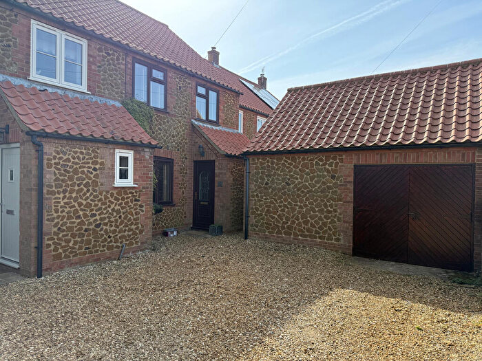 3 Bedroom Cottage For Sale In Walnut Cottage, Peddars Way, Holme Next The Sea, Norfolk, PE36