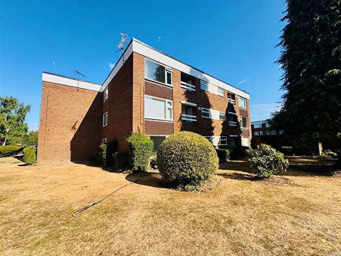 2 Bedroom Flat To Rent In St. Gerards Court, Solihull, B91