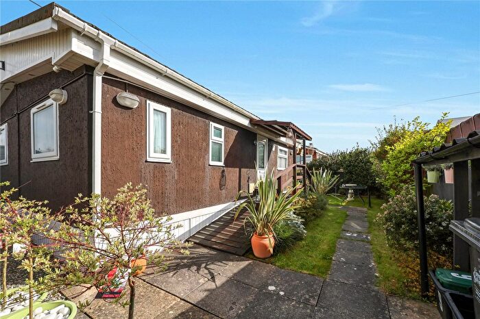 2 Bedroom Park Home For Sale In Mountview Home Park, Landkey Road, Barnstaple, EX32