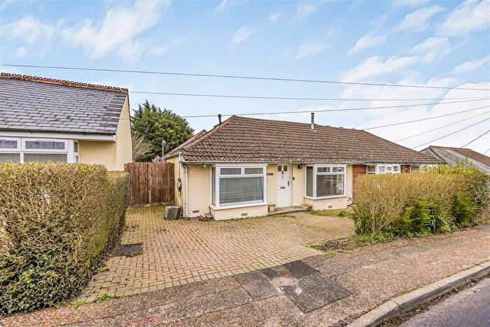 3 Bedroom Semi Detached Bungalow For Sale In Monks Hill, Westbourne, PO10