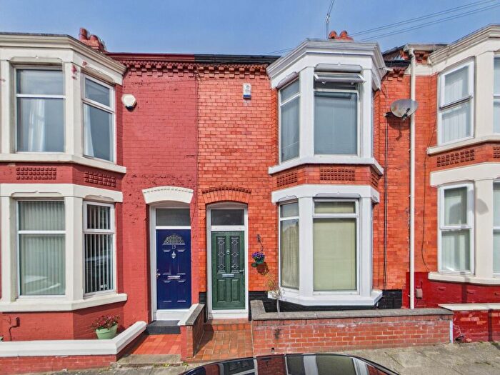 3 Bedroom Terraced House For Sale In Lucan Road, Aigburth, Liverpool., L17