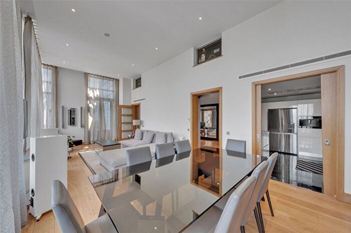 3 Bedroom Flat To Rent In Melrose Apartments, Winchester Road, NW3