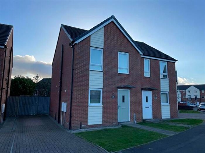 3 Bedroom Semi-Detached House To Rent In Pottery Wharf, Thornaby, Stockton-On-Tees, TS17