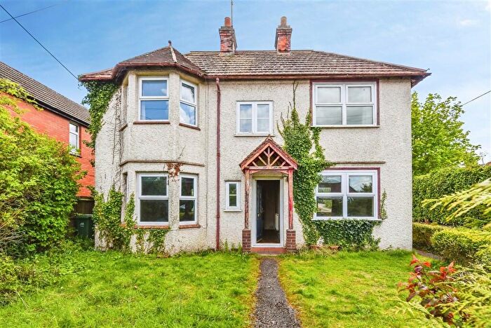 3 Bedroom Detached House For Sale In Westbury Road, Bratton, Westbury, BA13