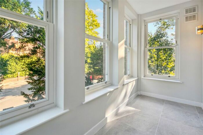 1 Bedroom Flat To Rent In Sutton Court Road, London, W4