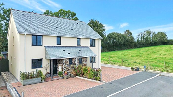 3 Bedroom Semi-Detached House For Sale In Lynher Close, North Hill, Launceston, Cornwall, PL15