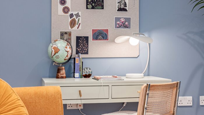 1 Bedroom Flat For Sale In Alton Road, London, SW15