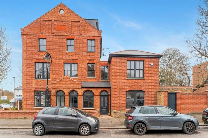 1 Bedroom Flat To Rent In Muswell Road, Muswell Hill, N10