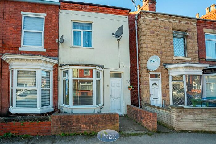 2 Bedroom Semi-Detached House For Sale In King Street, Worksop, S80
