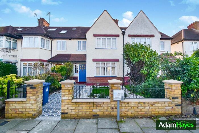 3 Bedroom Terraced House To Rent In Hervey Close, Finchley Central, N3