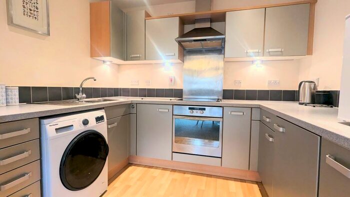 1 Bedroom Flat To Rent In Partition Street, Bristol, BS1