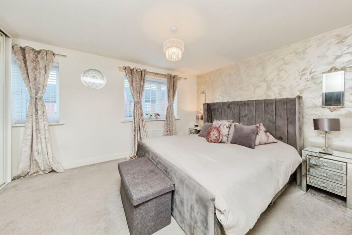 4 Bedroom Detached House For Sale In Black Croft Close, Shavington, Crewe, Cheshire, CW2