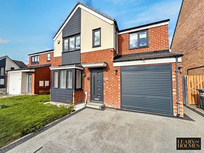 4 Bedroom Detached House For Sale In St. Aloysius View, Hebburn, NE31