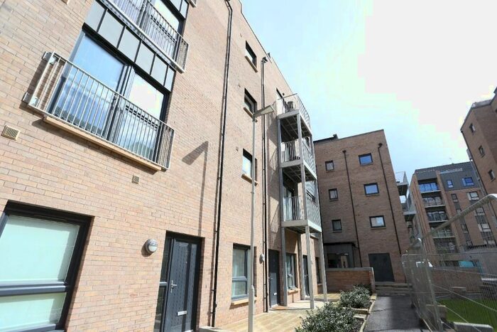 2 Bedroom Flat To Rent In Shrubhill Walk, Leith Walk, Edinburgh, EH7