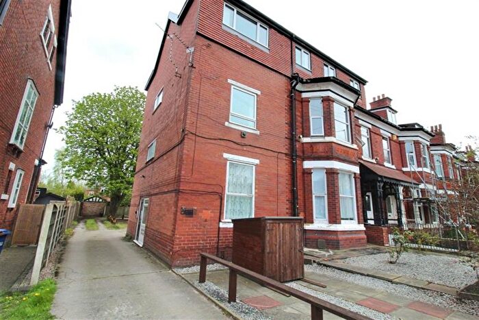 1 Bedroom Flat To Rent In Wellington Road North, Heaton Chapel, Stockport, SK4