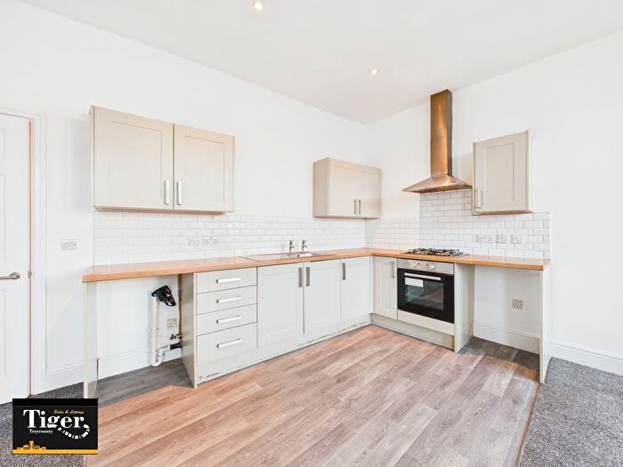 2 Bedroom Flat To Rent In Central Drive, Blackpool, Lancashire, FY1