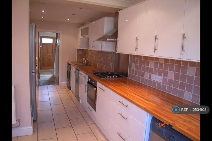 3 Bedroom End Of Terrace House To Rent In Forest Hill, London, SE23