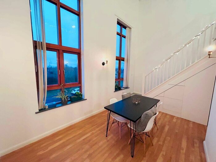 2 Bedroom Apartment To Rent In Reynolds Place, Grange Farm, MK8