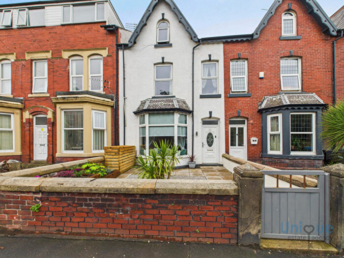 4 Bedroom Terraced House For Sale In Church Road, Lytham St. Annes, FY8