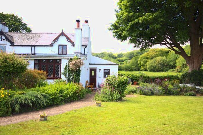 1 Bedroom Cottage For Sale In Rowen, Conwy, LL32