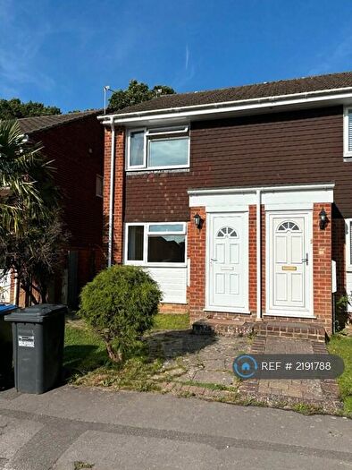 2 Bedroom End Of Terrace House To Rent In Weavers Close, Burgess Hill, RH15