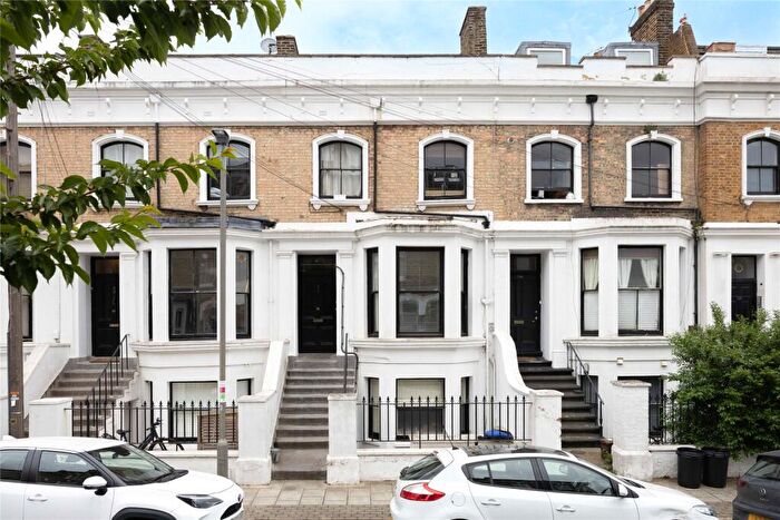 1 Bedroom Flat To Rent In Cologne Road, London, SW11