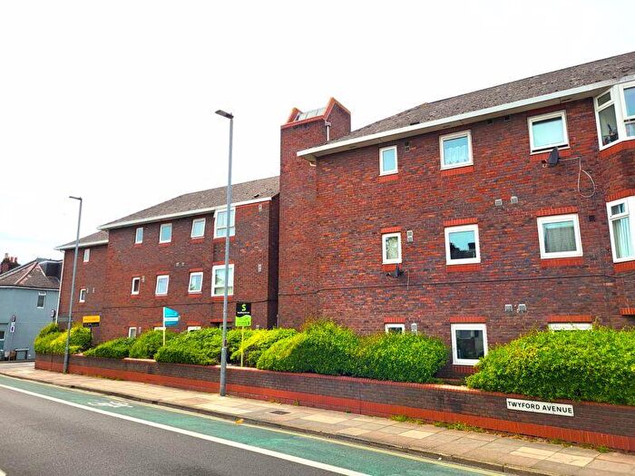 1 Bedroom Apartment To Rent In Twyford Avenue, Portsmouth, PO2