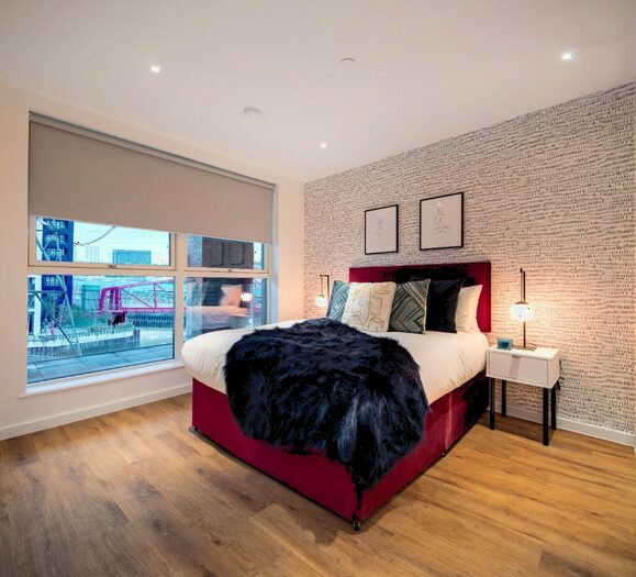 2 Bedroom Apartment To Rent In Silvertown Way, London, E16