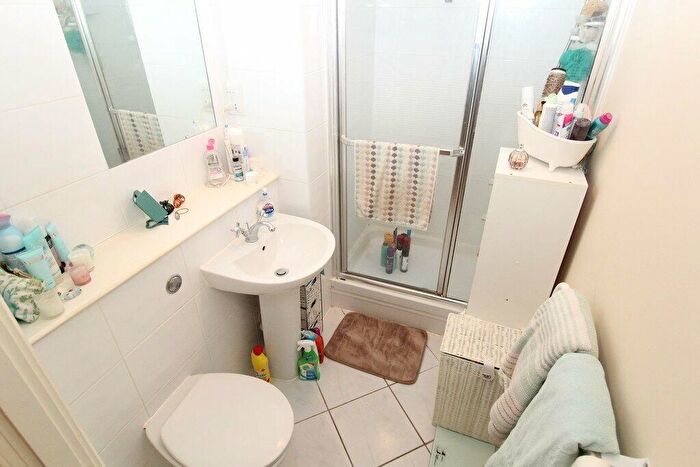 1 Bedroom Flat For Sale In Collier Street, Manchester, M3