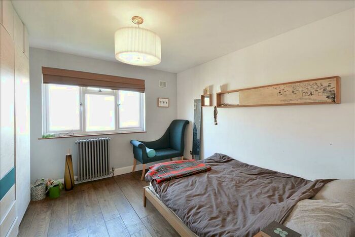 1 Bedroom Apartment To Rent In Pitfield Street, Shoreditch, N1