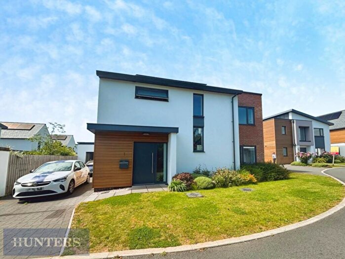 3 Bedroom Detached House To Rent In Edmunds Way, Exeter, EX2